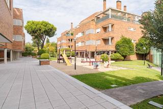 Apartament a Palomas. Excelente piso en urbanización de lujo en palomas