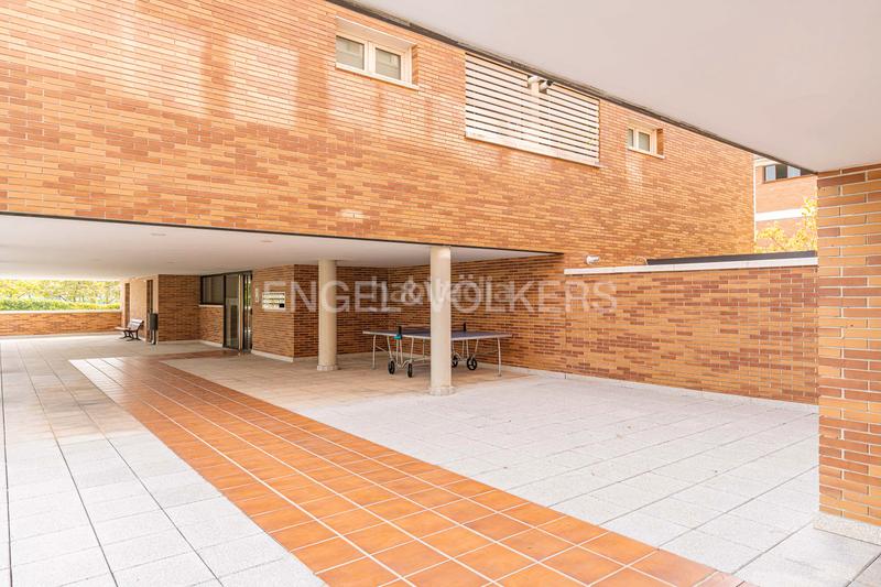 Foto ca1bcd99-4cf0-4a8e-9eb0-434a301c4b66. Piccolo appartamento con riscaldamento parcheggio piscina in Madrid