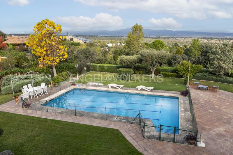 Foto 86c94efb-8733-4836-b911-bcabf6a0ae0c. Maison avec chauffage parking piscine dans Ciudalcampo