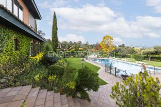 Casa a Ciudalcampo. Magnífico chalet con vistas en ciudalcampo