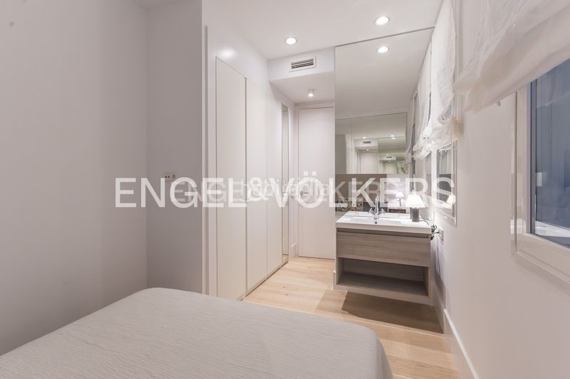 Foto f5adb7b4-e2b6-4baf-962c-fa08e713ebd9. Pis amb calefacció a Almagro Madrid