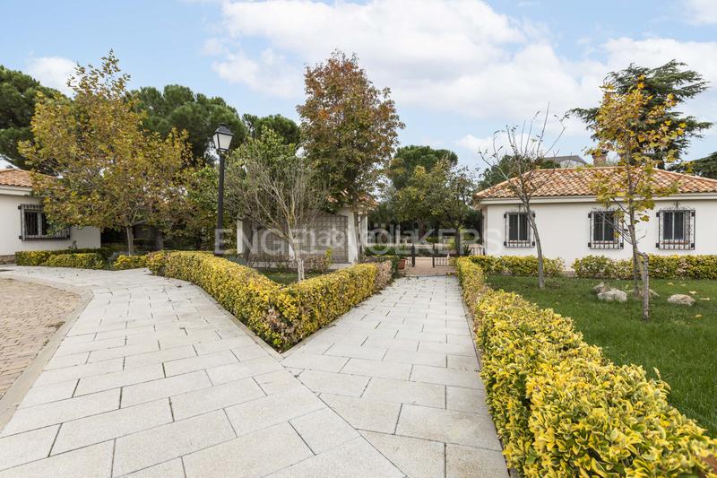 Foto 0fce4f32-2e54-4fb2-93e7-acab1541ab9c. Casale con riscaldamento parcheggio piscina in Griñón