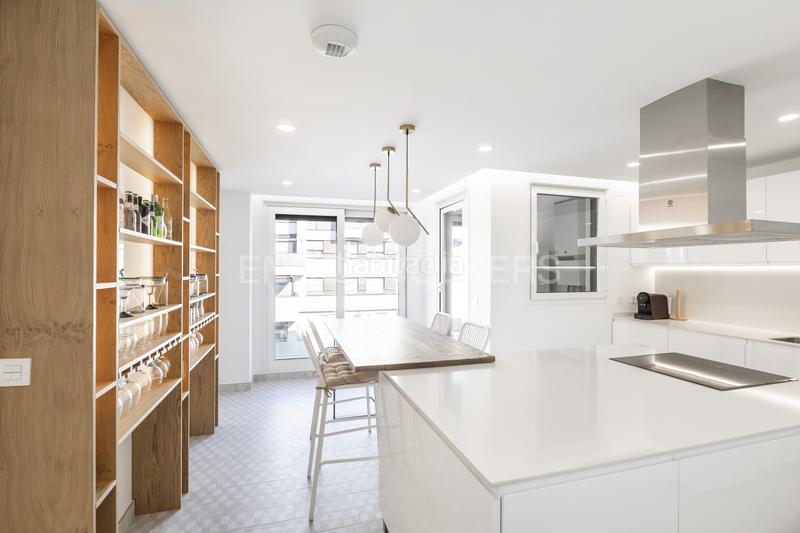 Foto 48dfc797-219b-4dc1-816b-6330bb4f529d. Apartamento bonito piso con terraza en Aravaca en Madrid