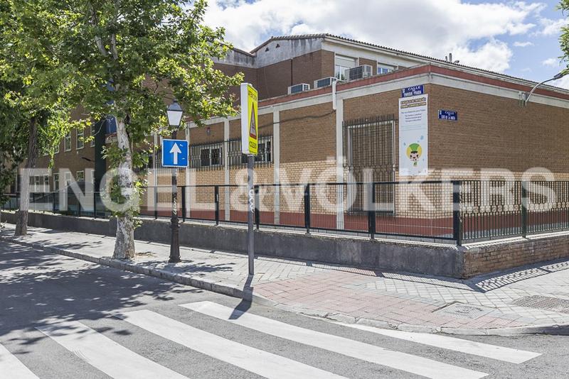 Foto 16f56b85-0205-4c96-85db-c8f06c748891. Rent apartment with heating pool in Palomas Madrid