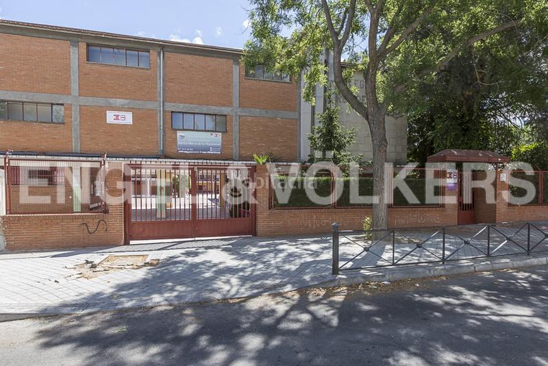 Foto d6582325-c690-4250-b73c-085225d02742. Rent apartment with heating pool in Palomas Madrid