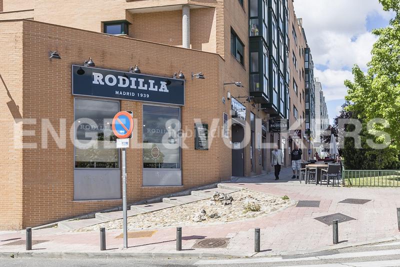 Foto d8ab3374-9e8f-42dc-b11c-a39017caf32f. Rent apartment with heating pool in Palomas Madrid