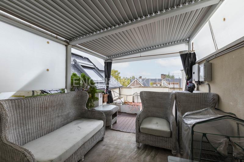 Foto f2dbac39-de9a-4efb-8fc9-df13ebd33980. Casa adosada chalet en quinta de los molinos en Salvador Madrid