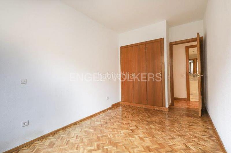 Foto 216bcc7f-6e45-46da-98bd-76bac4661ae1. Piccolo appartamento con riscaldamento parcheggio in Madrid