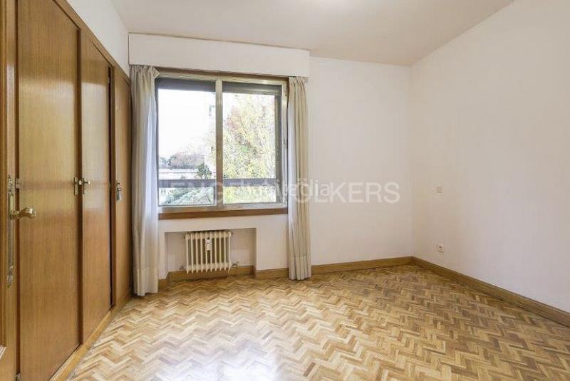 Foto 372c8b61-c67e-4d2d-b0d7-e3cd6934478e. Piccolo appartamento con riscaldamento parcheggio in Madrid