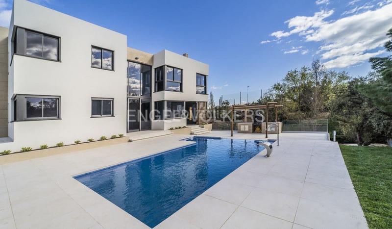 Foto 18aa0c89-e493-4ae8-9c3f-e88bb37bc022. Casa con riscaldamento parcheggio piscina in Ciudalcampo