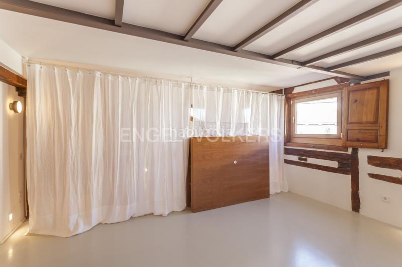 Foto df244e60-978a-491f-8e51-2c6113d317fd. Apartament amb calefacció a Palacio Madrid