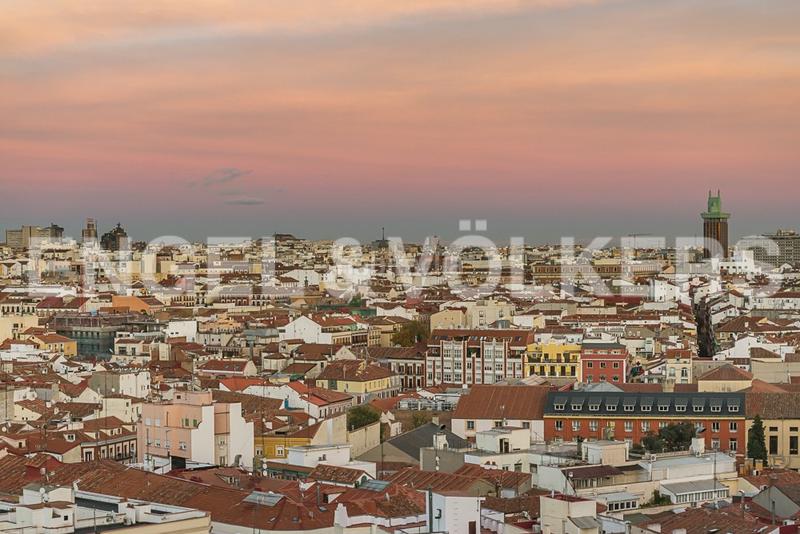 Foto 735e8ce5-1a30-41b8-a207-7052310a049e. Alquiler apartamento exclusivo piso de lujo de dos habitaciones en la calle ilustración en Madrid