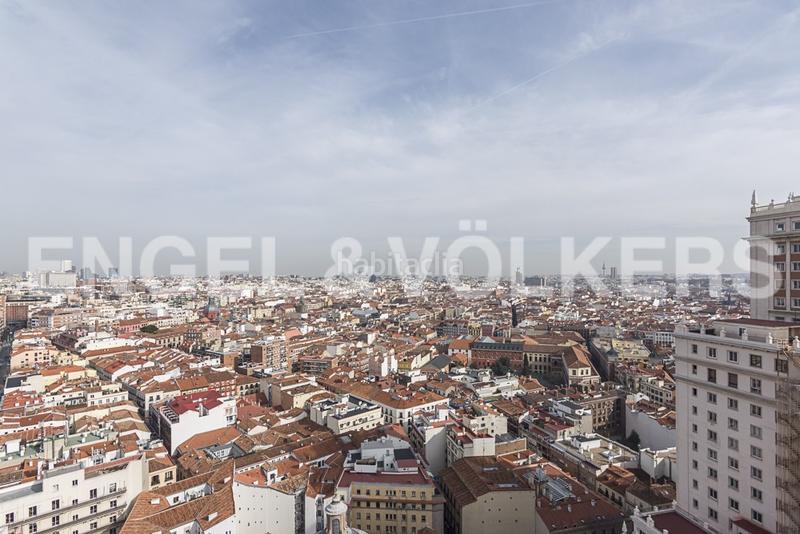 Foto df7ce9f3-452e-43bc-844c-4222a5922d62. Alquiler apartamento exclusivo piso de lujo de dos habitaciones en la calle ilustración en Madrid