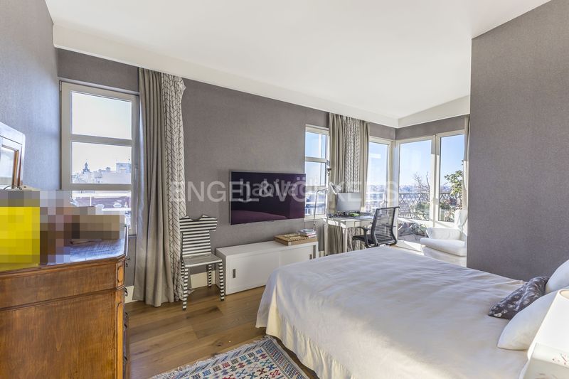 Foto 183182f4-9ab7-4331-aa5d-5f82591e5738. Ático maravilloso ático reformado en Argüelles en Madrid