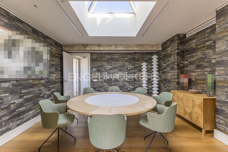 Foto 84460152-6151-47f3-86da-c7ede3e3cdc2. Ático maravilloso ático reformado en Argüelles en Madrid