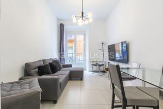 Lloguer Apartament  Calle de la luna. Piso de 4 habitaciones en el centro