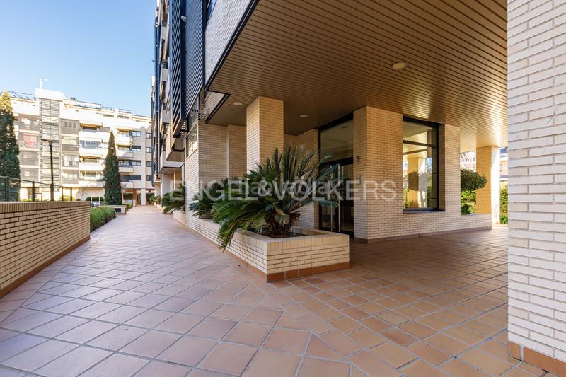 Foto 5500066e-c0a8-4ab7-81ea-011e91f76f1c. Ático nuda propiedad ático luminoso en Universidad-Hospital Fuenlabrada