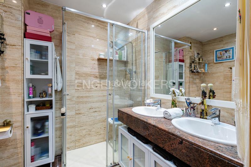 Foto 5d5f1e5f-09dc-4571-b9e7-3d7d99d214d6. Ático nuda propiedad ático luminoso en Universidad-Hospital Fuenlabrada