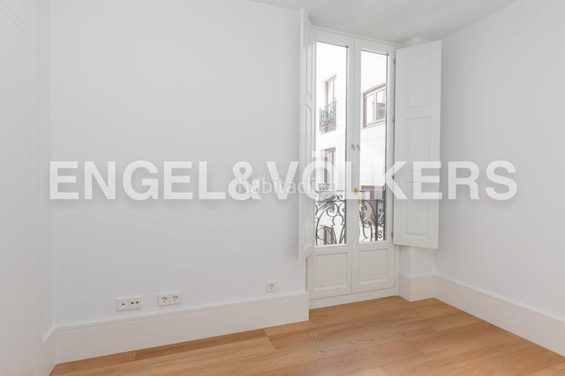Foto 18c1c191-8eed-41ea-87c4-fcd750f25f61. Alquiler apartamento piso a estrenar en Almagro en alquiler en Madrid
