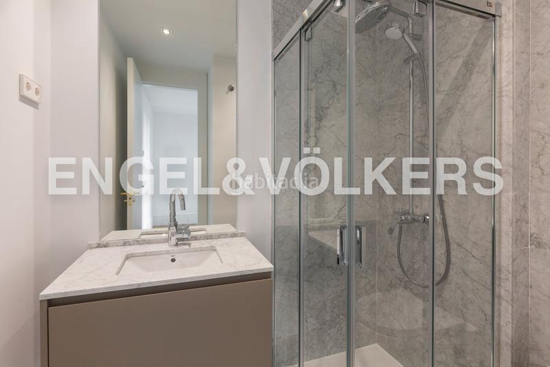 Foto d176e11f-a057-4be2-b831-b2b7a135dbe7. Alquiler apartamento piso a estrenar en Almagro en alquiler en Madrid