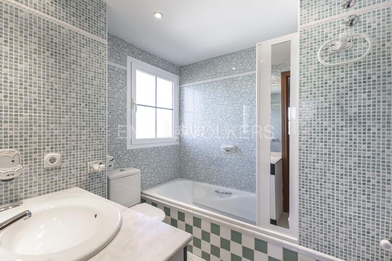 Foto 86756fd9-384f-4a7a-a56c-ae7533b24d80. Maison avec chauffage parking piscine dans Ciudalcampo