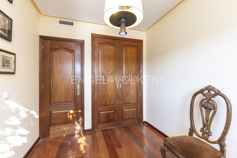 Foto 9f35a1dc-9e66-46fe-ac02-a6282f040a27. Maison avec chauffage parking piscine dans Ciudalcampo