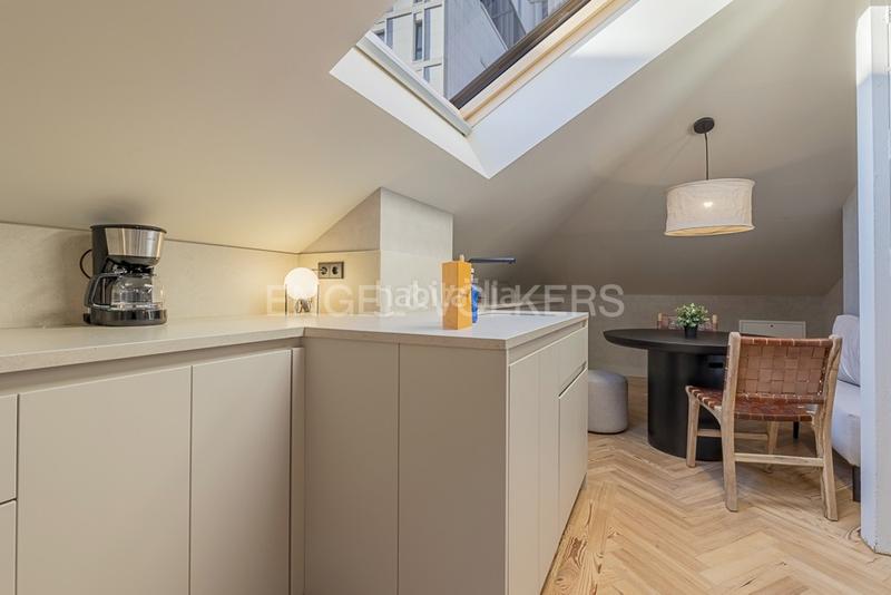 Foto cb4fb55d-2720-478c-961a-33a3a2b4dca3. Lloguer apartament amb calefacció a Palacio Madrid