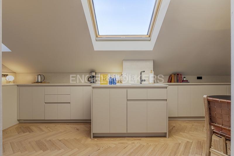 Foto 804b1f16-73d5-460d-acec-b139919127f5. Rent apartment with heating in Palacio Madrid