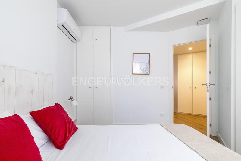 Foto b2aa1daf-6c88-45d6-be2a-4e581e8bece9. Rent apartment with heating in Castillejos-Cuzco Madrid