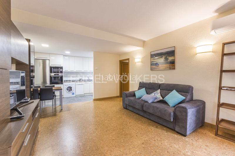 Foto 89445c35-8bdc-4e6c-8168-29d74ff99f9b. Alquiler apartamento bonito piso en barrio universidad con plaza de garaje en Madrid
