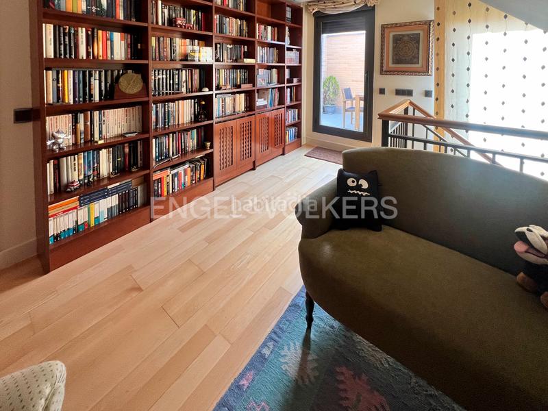 Foto 83922f26-ba4b-4621-9e72-1a7e0d690007. Attico con riscaldamento parcheggio piscina in Encinar de los Reyes La Moraleja