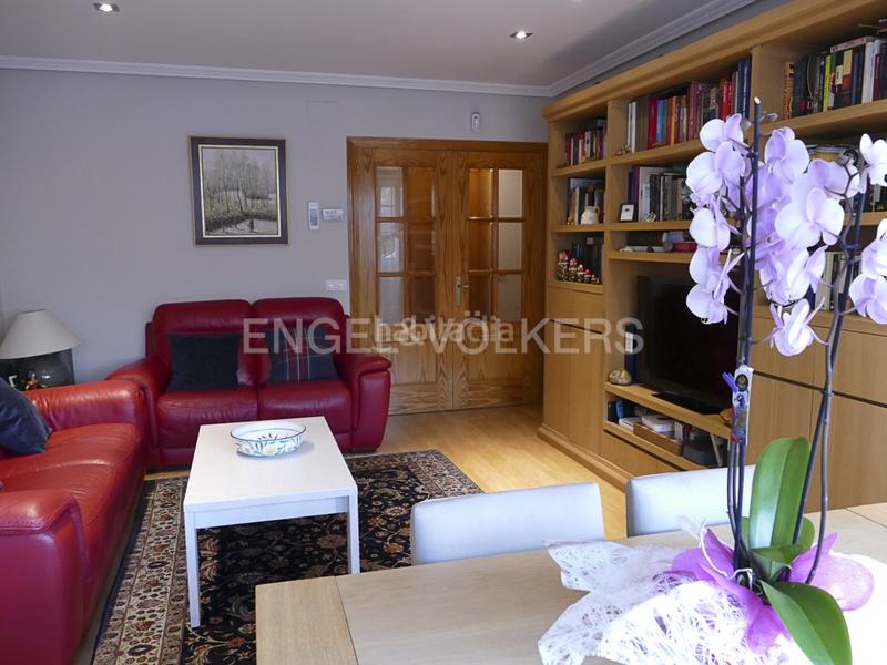 Foto 5125d7d8-27ed-4fa7-87f1-c504aef6dfe3. Duplex avec chauffage parking dans Villalba Estación Collado Villalba