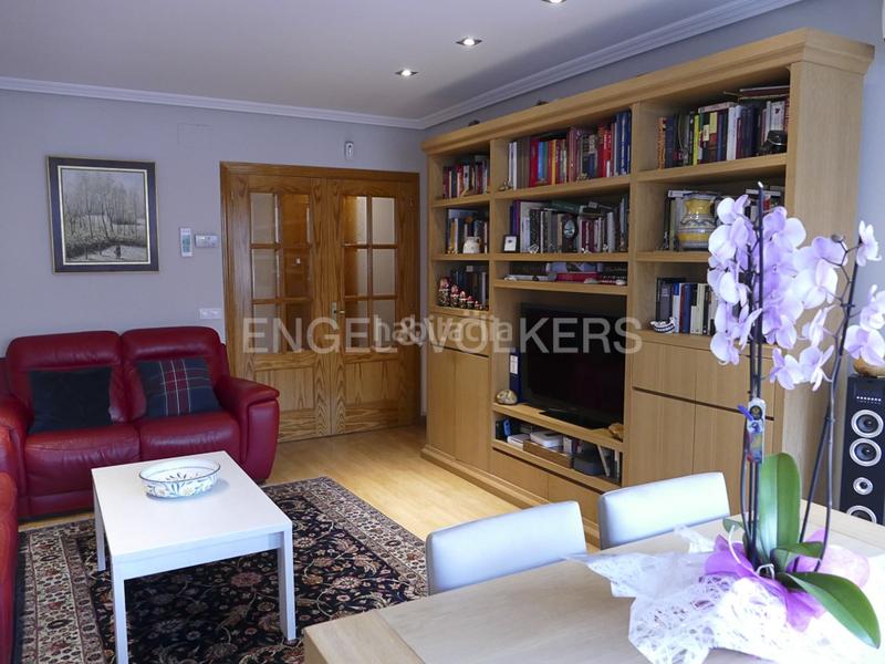 Foto 9ee3194b-a278-4989-815d-e365918eeb7a. Duplex avec chauffage parking dans Villalba Estación Collado Villalba