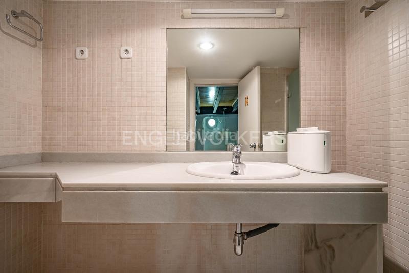 Foto 2ca69e85-7a18-42a3-b700-e175dbaab79a. Miete appartement mit heizung in Aravaca Madrid