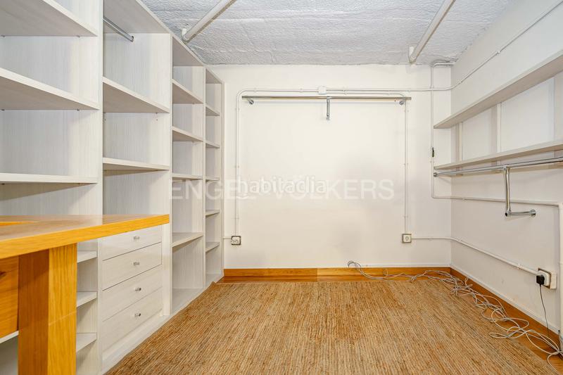Foto 2d938542-bb84-49ae-b790-0ab02cf7e41e. Miete appartement mit heizung in Aravaca Madrid