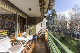Apartament a Estrella. Piso exterior con terraza y plaza de garaje opcional