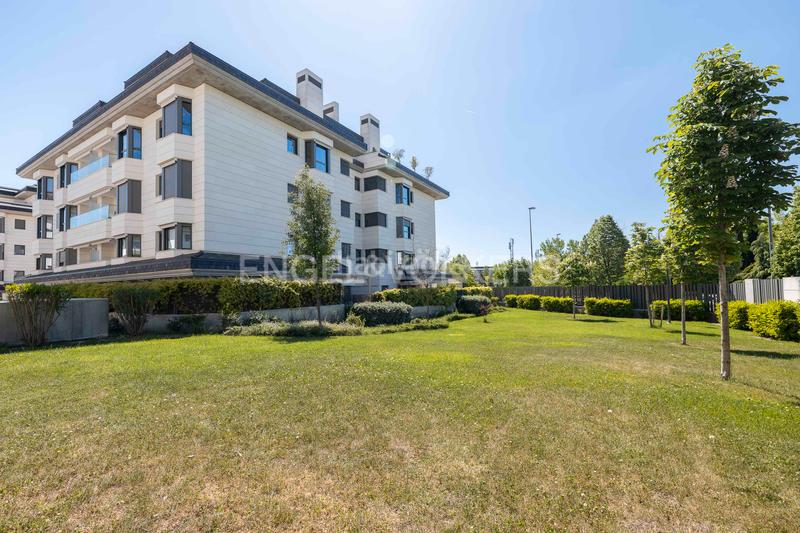 Foto 033ab16d-6690-4692-a75a-5cf5e61d4a1e. Appartement avec chauffage parking piscine dans Arroyo de la Vega La Moraleja