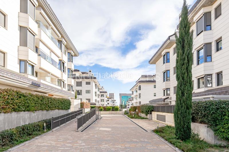 Foto 1ad746d3-12b1-420c-b07e-2bce471bf3cc. Appartement avec chauffage parking piscine dans Arroyo de la Vega La Moraleja