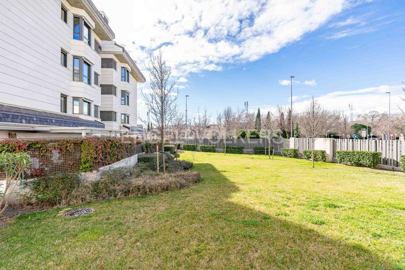 Foto 9cac704f-e5cb-4080-ad9c-a38e714fbde5. Appartement avec chauffage parking piscine dans Arroyo de la Vega La Moraleja