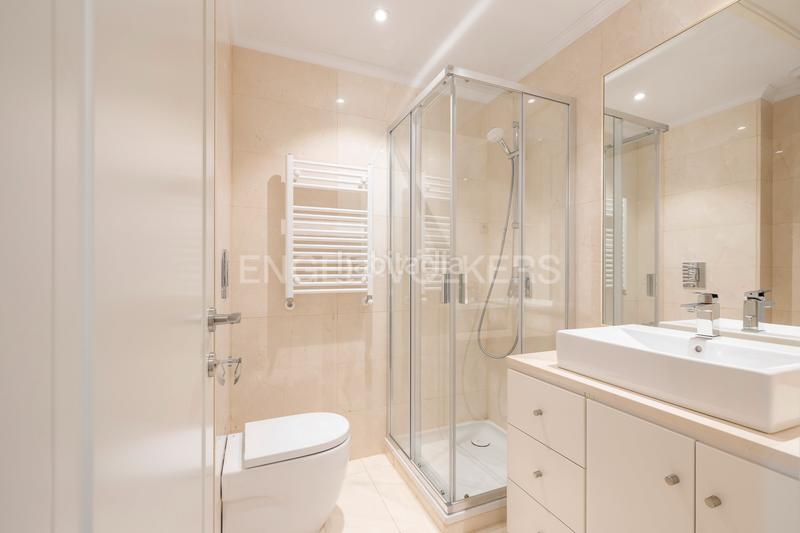 Foto a67c4d89-d141-4ad9-97d4-1be8163255d8. Appartement avec chauffage parking piscine dans Arroyo de la Vega La Moraleja