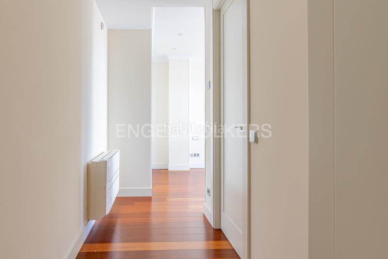 Foto b7f5b6ef-bbd6-40b4-9dca-99539f2432fc. Appartement avec chauffage parking piscine dans Arroyo de la Vega La Moraleja