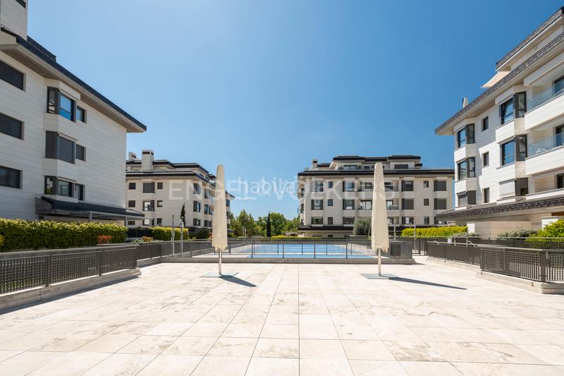 Foto ff3c1e4f-8e64-4f3a-a081-c4ecdd4c31b2. Appartement avec chauffage parking piscine dans Arroyo de la Vega La Moraleja
