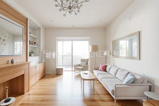 Apartament  Calle de nuez morgado. Amplio piso en chamartn con garaje y trastero