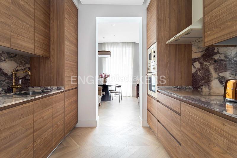 Foto 26cd566e-e382-4655-b2fd-82702e9a8bbc. Rent apartment with heating pool in Trafalgar Madrid