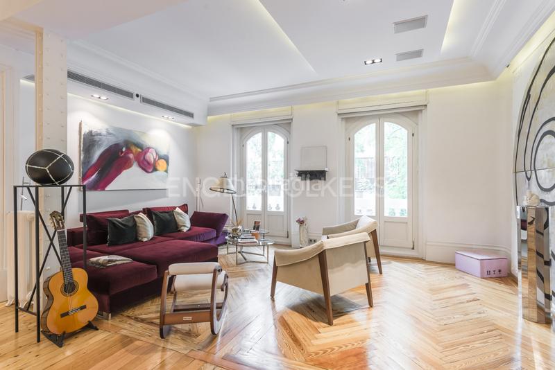 Foto 029531d5-c0bb-4691-99d5-ba39aa8172e9. Appartement avec chauffage dans Almagro Madrid