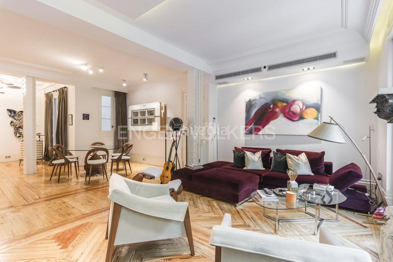 Foto 3e371a1d-125c-49fc-af85-d0b9ff417fa4. Appartement avec chauffage dans Almagro Madrid