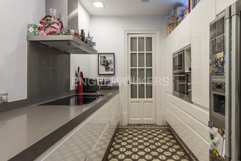 Foto e9a8f592-98e0-41db-b17a-5b3949960f89. Appartement avec chauffage dans Almagro Madrid