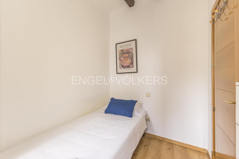 Foto 0c6a5c6f-bf44-4e62-92c2-e032fcc735fa. Ático  con terraza y vistas 180 sobre en Universidad-Malasaña Madrid