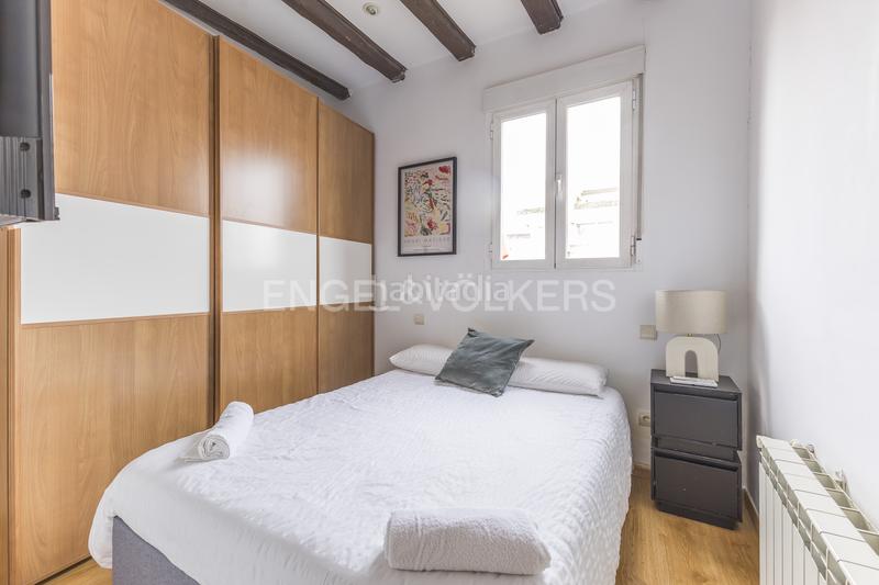 Foto 1ec9436e-3327-4b7e-a10a-c81677bf1d3e. Ático  con terraza y vistas 180 sobre en Universidad-Malasaña Madrid