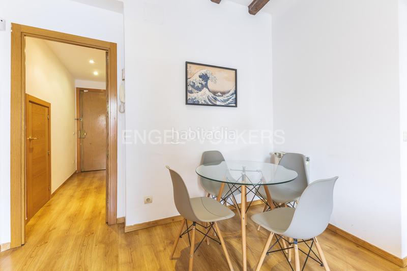 Foto 8a7cd2de-46d7-49d1-b8bd-bb8278d013e9. Ático  con terraza y vistas 180 sobre en Universidad-Malasaña Madrid